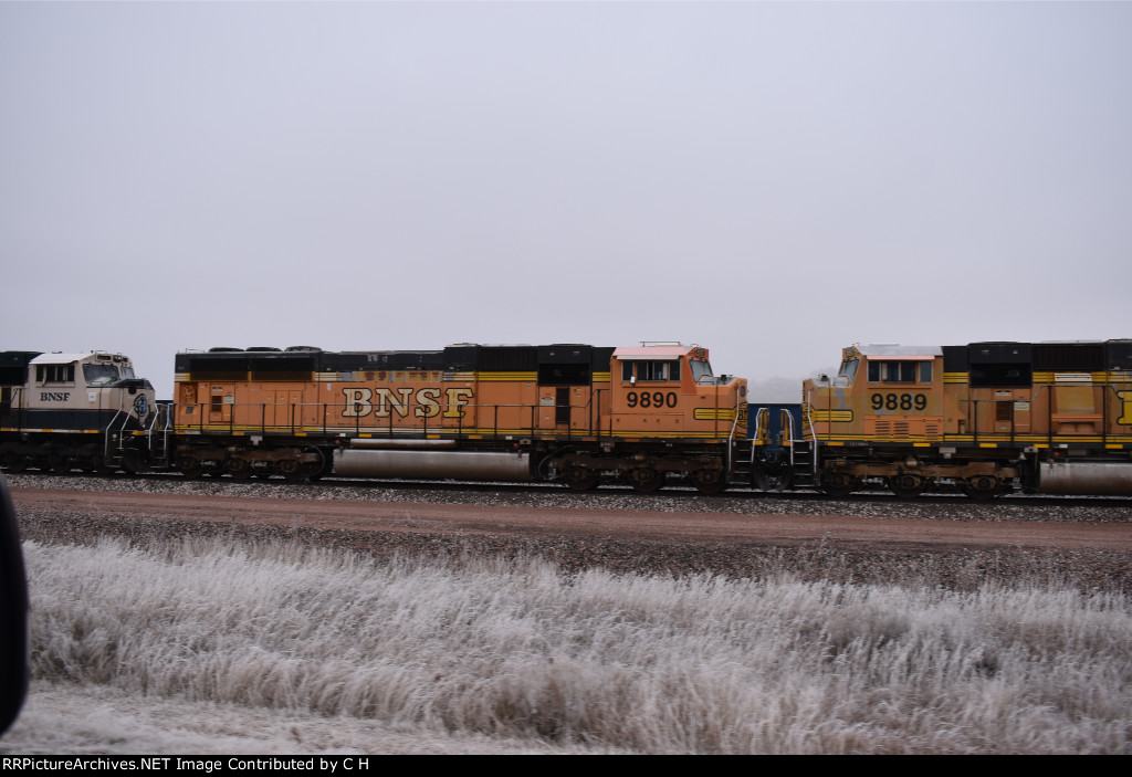 BNSF 9890